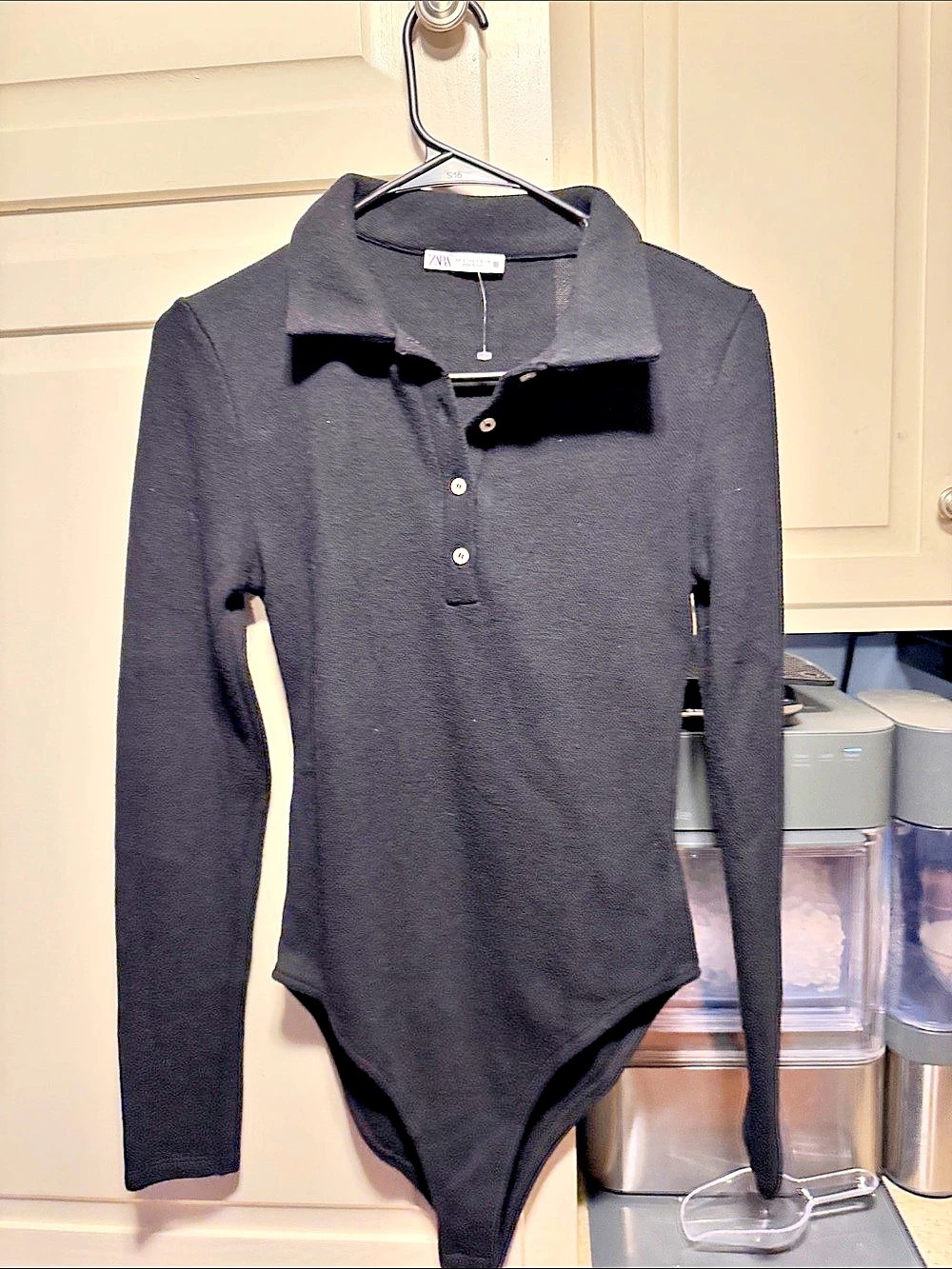 Zara Long Sleeve Bodysuit in Black Size Medium Like New